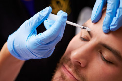 Injection acide hyaluronique à Paris Bastille